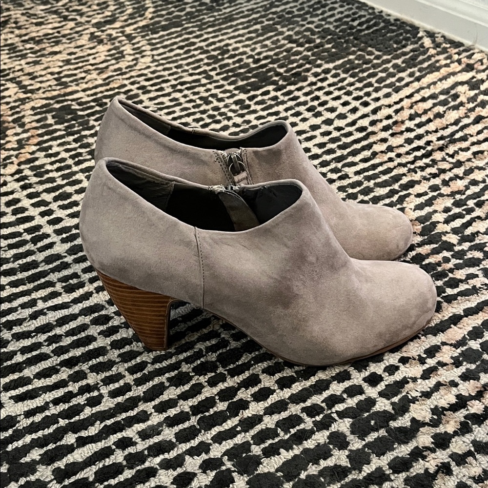 Elegant Gray Ankle Booties